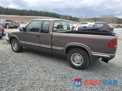 Drugie zdjęcie samochodu z przodu: 1998 CHEVROLET S TRUCK S10 VIN:1GCCS19X0WK100710 - miniatura