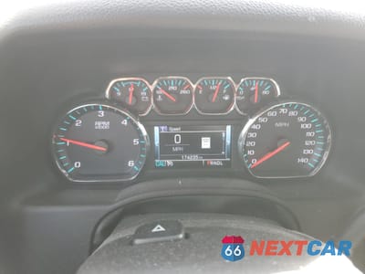 Zdjęcie 9 z 13 samochodu: 2018 GMC YUKON XL K1500 SLT VIN:1GKS2GKC2JR142919 - miniatura