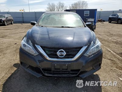 Piąte zdjęcie samochodu w środku: 2018 NISSAN ALTIMA 2.5 VIN:1N4AL3AP6JC144196 - miniatura