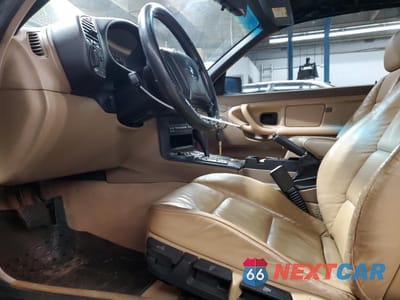 Zdjęcie 7 z 12 samochodu: 1998 BMW 323 IC AUTOMATIC VIN:WBABJ8332WEM22807 - miniatura