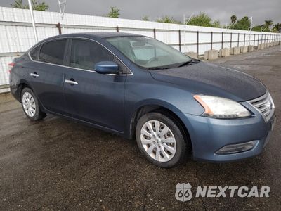 Czwarte zdjęcie samochodu z boku: 2014 NISSAN SENTRA S VIN:3N1AB7AP4EL628935 - miniatura