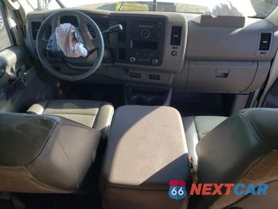 Zdjęcie 8 z 13 samochodu: 2013 NISSAN NV 1500 VIN:1N6BF0KY3DN105454 - miniatura