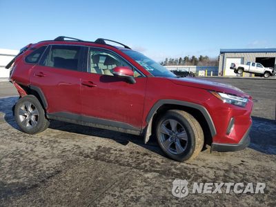 Czwarte zdjęcie samochodu z boku: 2022 TOYOTA RAV4 XLE VIN:2T3P1RFV8NW256618 - miniatura