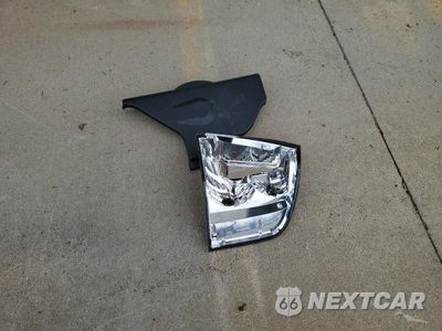 Zdjęcie 13 z 14 samochodu: 2012 FORD EDGE SE VIN:2FMDK3GC9CBA02650 - miniatura