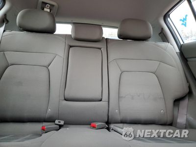 Zdjęcie 10 z 15 samochodu: 2011 KIA SPORTAGE LX VIN:KNDPBCA22B7072483 - miniatura