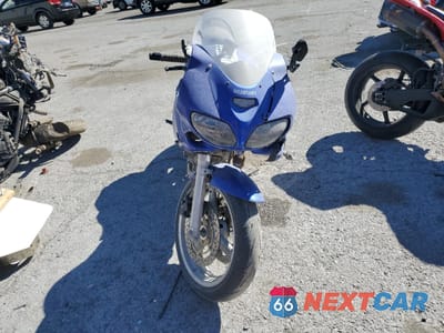 Drugie zdjęcie samochodu z przodu: 2002 SUZUKI SV650 S VIN:JS1VP52A422106246 - miniatura