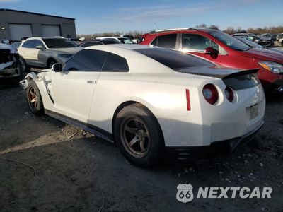 Drugie zdjęcie samochodu z przodu: 2014 NISSAN GT-R TRACK EDITION VIN:JN1AR5EG3EM110072 - miniatura