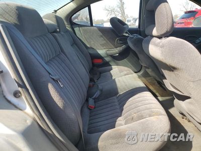 Zdjęcie 10 z 13 samochodu: 2002 PONTIAC GRAND PRIX SE VIN:1G2WK52J22F115047 - miniatura