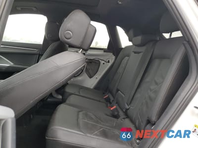 Zdjęcie 11 z 14 samochodu: 2020 AUDI Q3 PREMIUM VIN:WA1AECF30L1038250 - miniatura