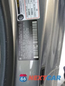 Zdjęcie 12 z 12 samochodu: 2005 BMW 645 CI AUTOMATIC VIN:WBAEH73485B192721 - miniatura