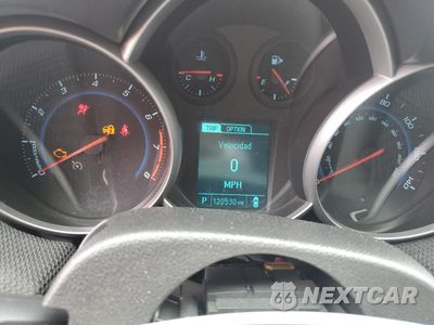 Zdjęcie 9 z 12 samochodu: 2015 CHEVROLET CRUZE LT VIN:1G1PC5SB3F7126220 - miniatura