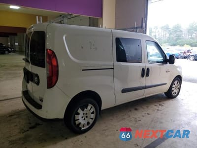 Trzecie zdjęcie samochodu z tyłu: 2016 RAM PROMASTER DELIVERY VAN VIN:ZFBERFBT4G6C02228 - miniatura