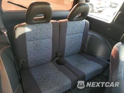 Zdjęcie 10 z 12 samochodu: 1996 TOYOTA RAV4 VIN:JT3XP10V2T0002921 - miniatura