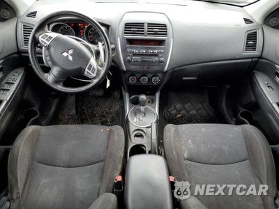 Zdjęcie 8 z 12 samochodu: 2011 MITSUBISHI OUTLANDER SPORT ES VIN:JA4AP3AU2BZ009102 - miniatura