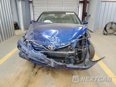 Piąte zdjęcie samochodu w środku: 2010 TOYOTA CAMRY BASE VIN:4T4BF3EK0AR023521 - miniatura
