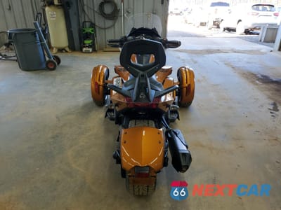 Czwarte zdjęcie samochodu z boku: 2014 CAN-AM SPYDER ROADSTER ST VIN:2BXNCBC1XEV000413 - miniatura