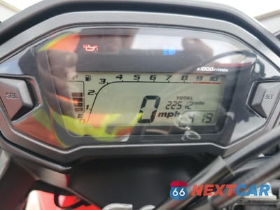 Zdjęcie 7 z 9 samochodu: 2014 HONDA CBR500 R VIN:MLHPC4416E5100255 - miniatura
