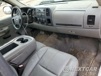 Zdjęcie 8 z 14 samochodu: 2008 CHEVROLET SILVERADO C1500 VIN:1GCEC14C78Z319314 - miniatura
