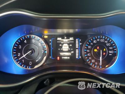 Zdjęcie 9 z 12 samochodu: 2015 CHRYSLER 200 LIMITED VIN:1C3CCCAB0FN734322 - miniatura