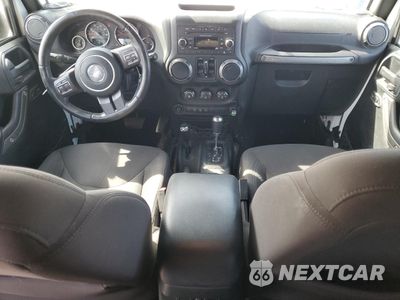 Zdjęcie 8 z 15 samochodu: 2016 JEEP WRANGLER UNLIMITED SPORT VIN:1C4BJWDG7GL268939 - miniatura