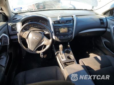 Zdjęcie 8 z 12 samochodu: 2014 NISSAN ALTIMA 2.5 VIN:1N4AL3AP2EN214027 - miniatura