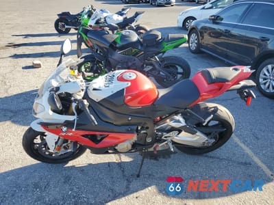 Trzecie zdjęcie samochodu z tyłu: 2013 BMW S 1000 RR VIN:WB105340XDZL17442 - miniatura