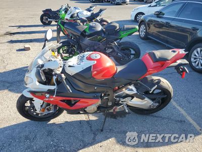 Trzecie zdjęcie samochodu z tyłu: 2013 BMW S 1000 RR VIN:WB105340XDZL17442 - miniatura
