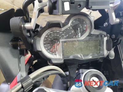 Zdjęcie 7 z 8 samochodu: 2014 BMW R1200 GS VIN:WB10A1105EZ186720 - miniatura