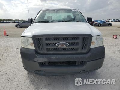 Piąte zdjęcie samochodu w środku: 2005 FORD F150 VIN:1FTRF12W45NA40296 - miniatura