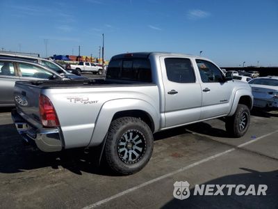 Trzecie zdjęcie samochodu z tyłu: 2006 TOYOTA TACOMA DOUBLE CAB PRERUNNER VIN:5TEJU62N36Z174691 - miniatura