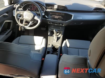 Zdjęcie 8 z 15 samochodu: 2025 AUDI Q3 PREMIUM S LINE 45 VIN:WA1DECF36S1009430 - miniatura