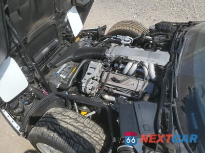 Zdjęcie 11 z 12 samochodu: 1990 CHEVROLET CORVETTE VIN:1G1YY3388L5114407 - miniatura