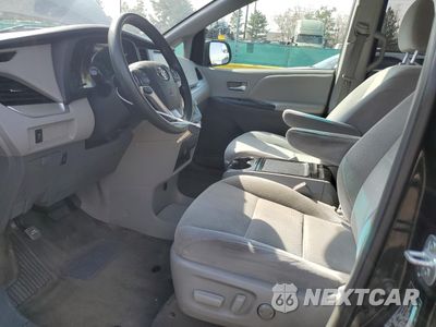Zdjęcie 7 z 15 samochodu: 2015 TOYOTA SIENNA LE VIN:5TDKK3DC9FS612177 - miniatura