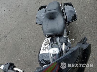 Piąte zdjęcie samochodu w środku: 2021 HARLEY-DAVIDSON FLHX VIN:1HD1KBC1XMB605084 - miniatura