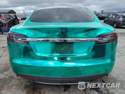 Zdjęcie 6 z 12 samochodu: 2016 TESLA MODEL S VIN:5YJSA1E27GF122162 - miniatura