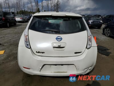 Zdjęcie 6 z 13 samochodu: 2015 NISSAN LEAF S VIN:1N4AZ0CPXFC335136 - miniatura