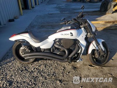 2015 SUZUKI VZR1800 JS1VY53A4F2100139 - główne zdjęcie licytacji z USA - miniatura