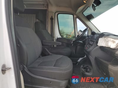 Zdjęcie 11 z 13 samochodu: 2016 RAM PROMASTER 1500 1500 STANDARD VIN:3C6TRVAG4GE113633 - miniatura