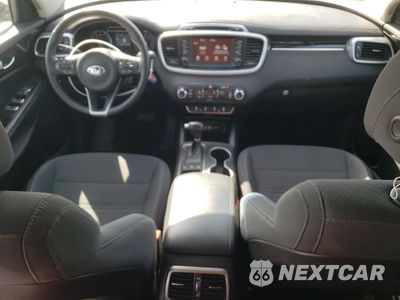 Zdjęcie 8 z 15 samochodu: 2017 KIA SORENTO LX VIN:5XYPGDA35HG314470 - miniatura