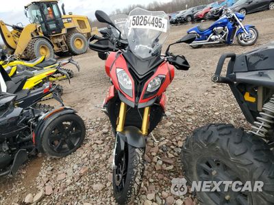 Drugie zdjęcie samochodu z przodu: 2016 BMW S 1000 XR VIN:WB10D1306GZ462507 - miniatura