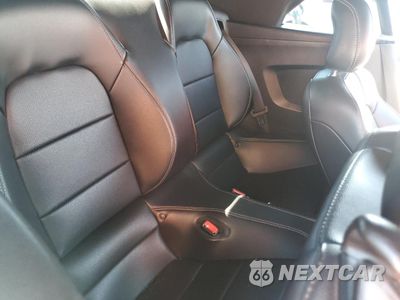 Zdjęcie 11 z 14 samochodu: 2016 FORD MUSTANG VIN:1FATP8UH4G5324174 - miniatura