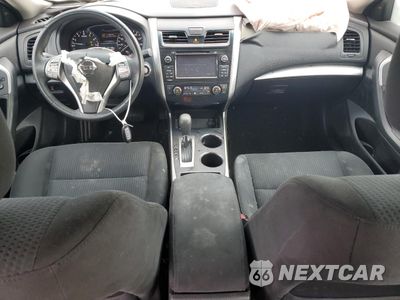 Zdjęcie 8 z 12 samochodu: 2015 NISSAN ALTIMA 2.5 VIN:1N4AL3AP2FC242813 - miniatura