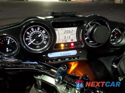 Zdjęcie 7 z 9 samochodu: 2013 KAWASAKI VN1700 A VIN:JKBVNRA14DA012175 - miniatura