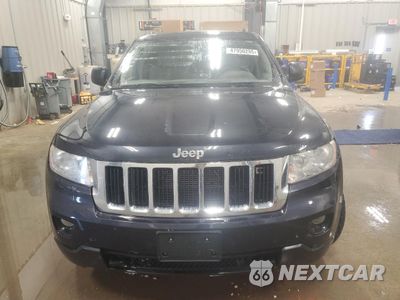 Piąte zdjęcie samochodu w środku: 2013 JEEP GRAND CHEROKEE LAREDO VIN:1C4RJFAG6DC618513 - miniatura