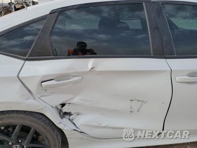 Zdjęcie 10 z 15 samochodu: 2022 HONDA CIVIC SPORT VIN:2HGFE2F53NH525908 - miniatura