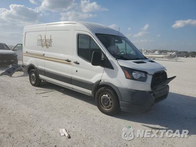 Czwarte zdjęcie samochodu z boku: 2018 FORD TRANSIT T-250 VIN:1FTYR2CM3JKB54260 - miniatura
