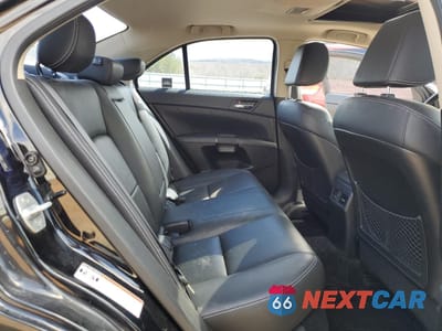 Zdjęcie 10 z 12 samochodu: 2011 SUZUKI KIZASHI SPORT SLS VIN:JS2RF9A82B6110231 - miniatura