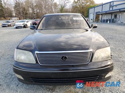 Piąte zdjęcie samochodu w środku: 2000 LEXUS LS 400 VIN:JT8BH28F0Y0178894 - miniatura
