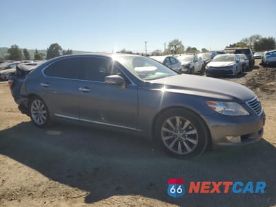 Czwarte zdjęcie samochodu z boku: 2012 LEXUS LS 460 VIN:JTHBL5EF9C5113073 - miniatura