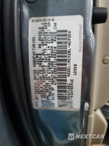 Zdjęcie 12 z 12 samochodu: 2001 TOYOTA AVALON XL VIN:4T1BF28BX1U149210 - miniatura